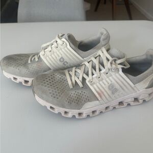 On Cloud Swift Sneakers